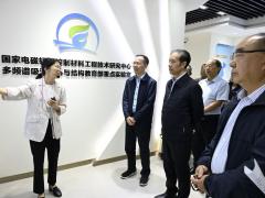 四川省决咨委院士组、科学技术组来工程中心调研